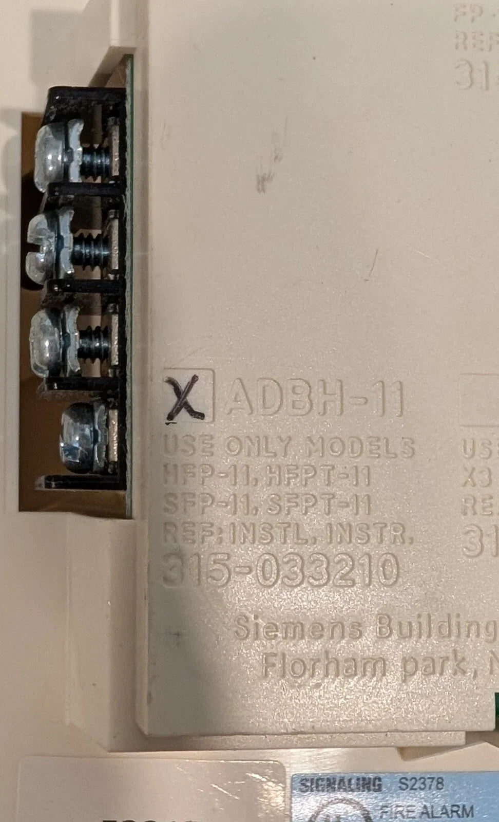 Siemens ADBH - 11 Audible Fire Detector Mounting Base - Used - Fire Protection Parts