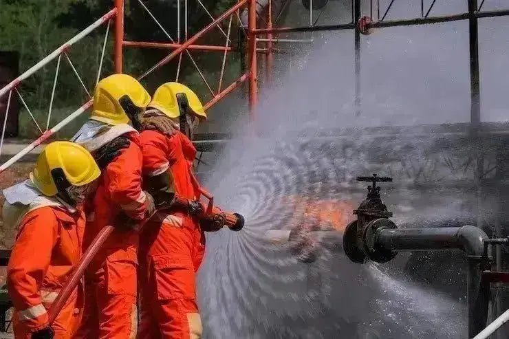 Modern Fire and Life Safety in Oil and Gas Facilities - Fire Protection Parts