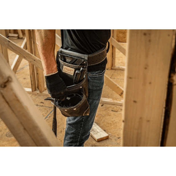 AWP 1L - 995 - 2 TrapJaw Oil Tanned Leather Tool Pouch - Fire Protection Parts