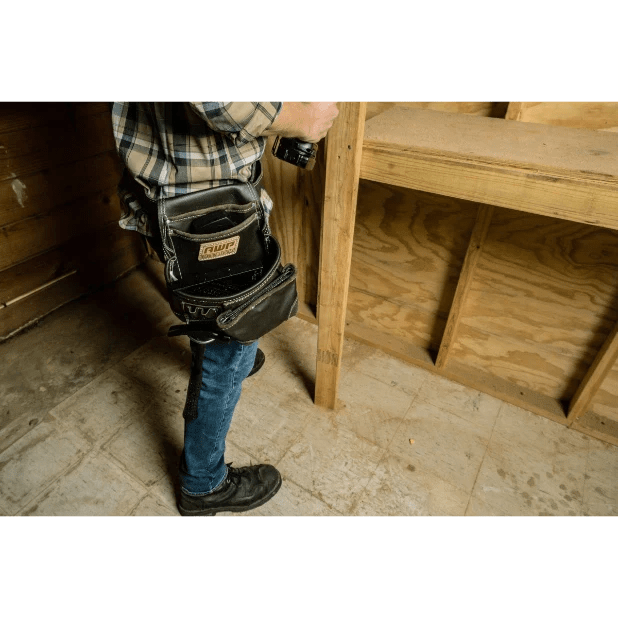 AWP 1L - 995 - 2 TrapJaw Oil Tanned Leather Tool Pouch - Fire Protection Parts