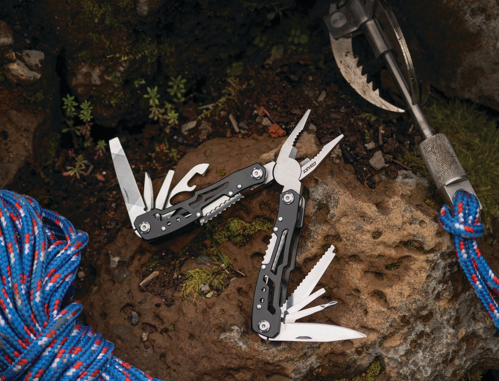 COAST CT220 Multi - Tool Black Handle, Silver Jaws 30846 - Fire Protection Parts