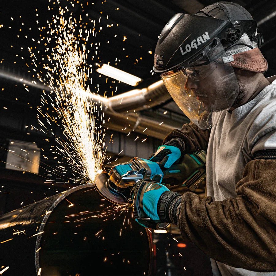 Makita GAG13M1 40V max XGT® Brushless Cordless 4‑1/2" / 5" X‑LOCK Paddle Switch Angle Grinder Kit, with Electric Brake (4.0Ah) - Fire Protection Parts