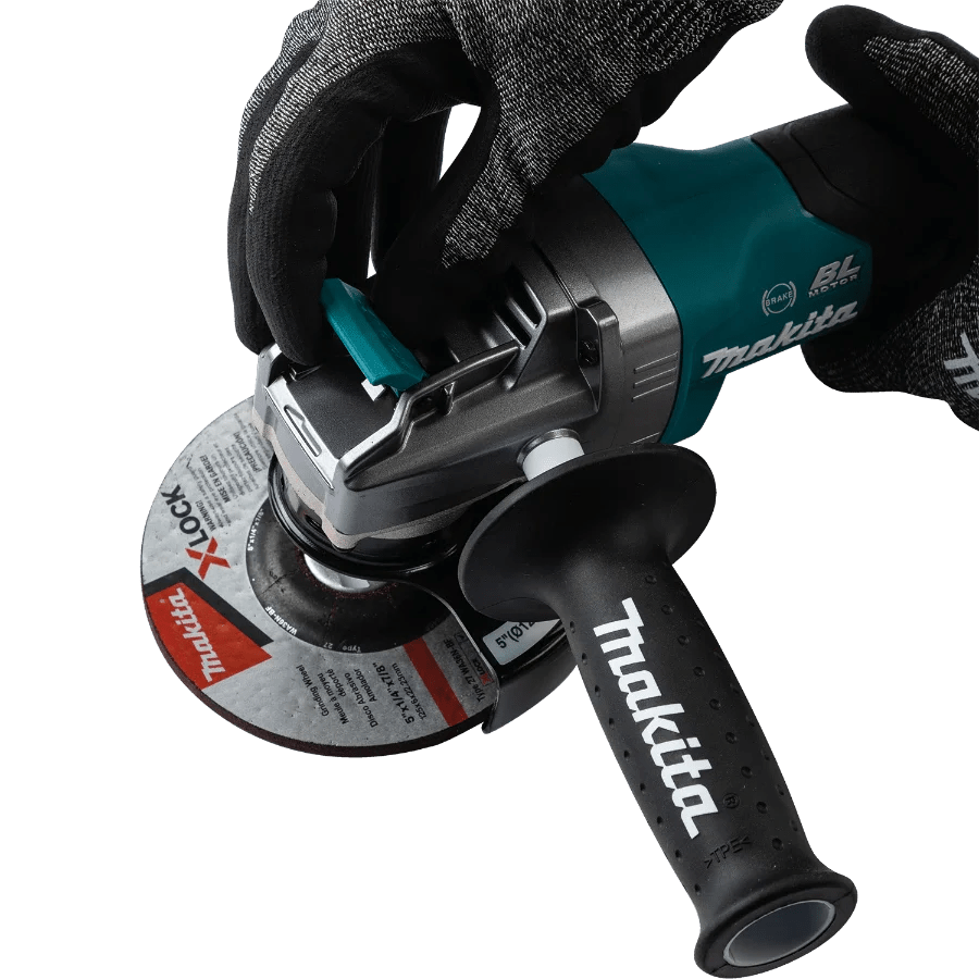 Makita GAG13M1 40V max XGT® Brushless Cordless 4‑1/2" / 5" X‑LOCK Paddle Switch Angle Grinder Kit, with Electric Brake (4.0Ah) - Fire Protection Parts