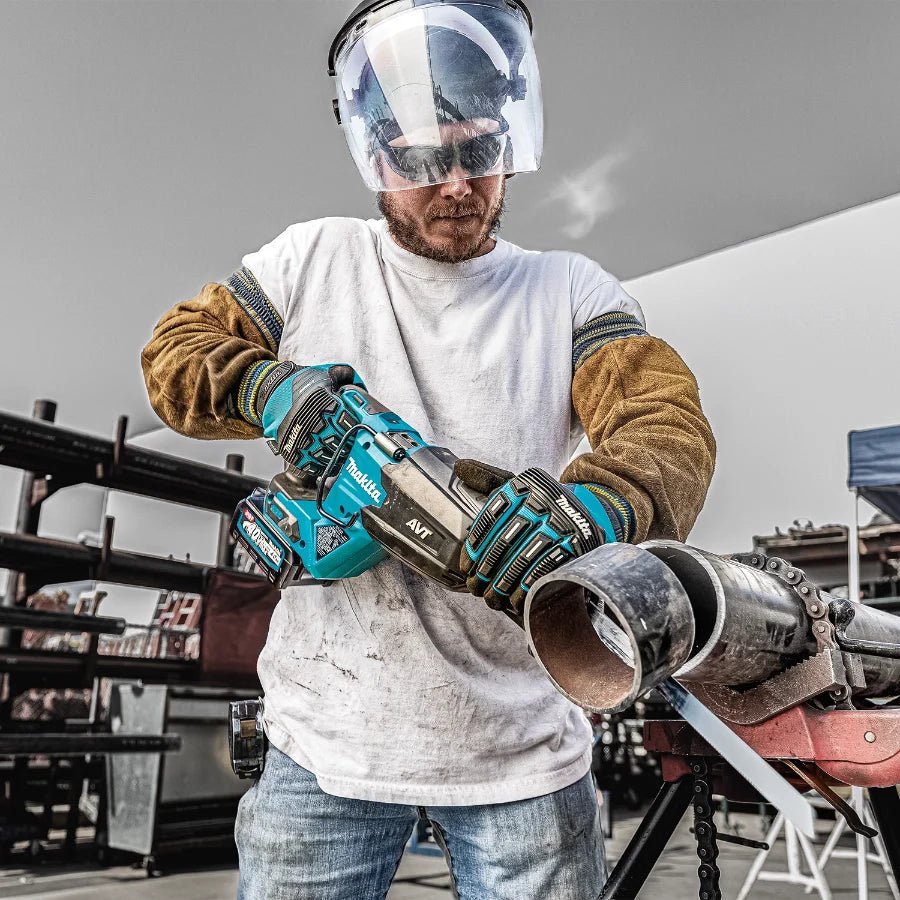 Makita GRJ02M1 40V max XGT® Brushless Cordless AVT® Orbital Recipro Saw Kit (4.0Ah) - Fire Protection Parts