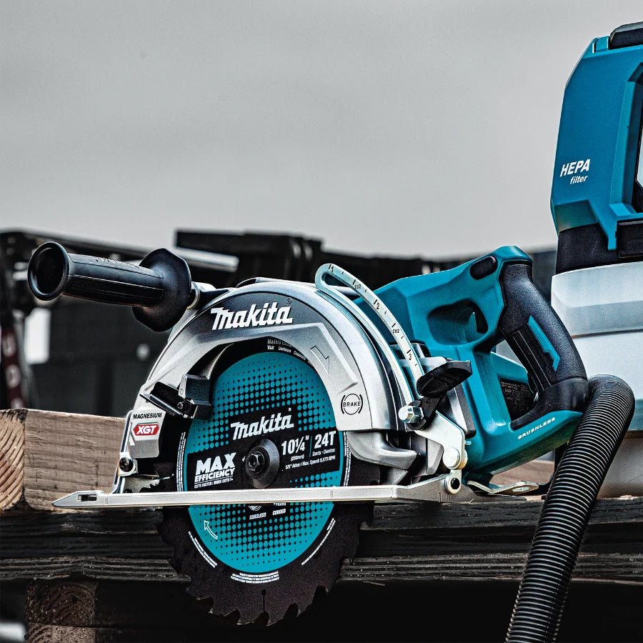 Makita GSR02M1 40V max XGT® Brushless Cordless Rear Handle 10‑1/4" Circular Saw Kit, AWS® Capable (4.0Ah) - Fire Protection Parts