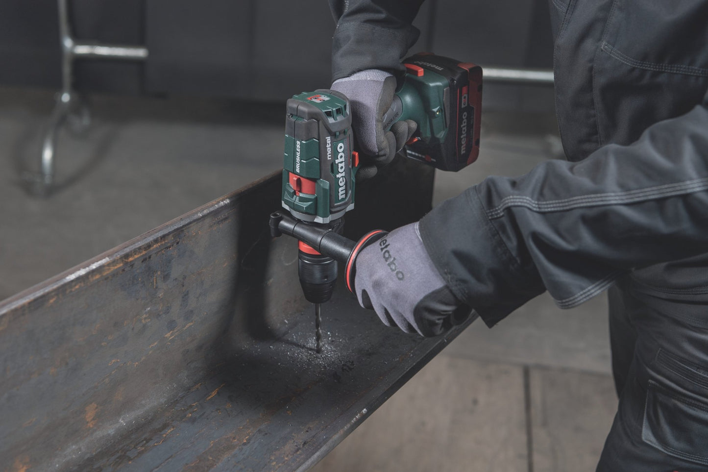 Metabo 603180620 Metabo BS 18 LTX - 3 BL Q I METAL 5.5 Kit MB 18V Brushless Cordless 3 - Speed Drill/Driver - Fire Protection Parts