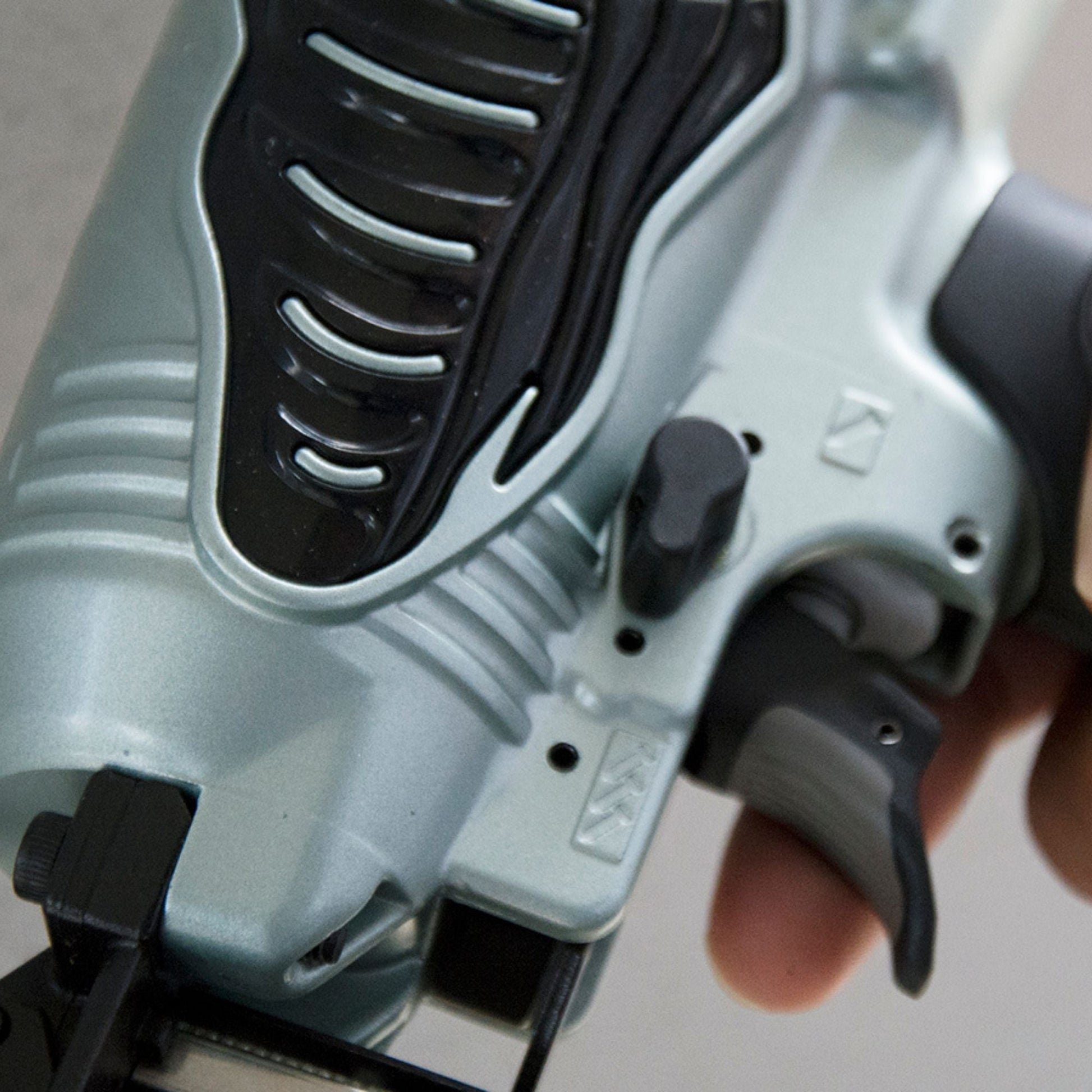 Metabo HPT NT65M2SM 2 - 1/2 In. 16 Gauge Finish Nailer (with Air Duster) - Fire Protection Parts