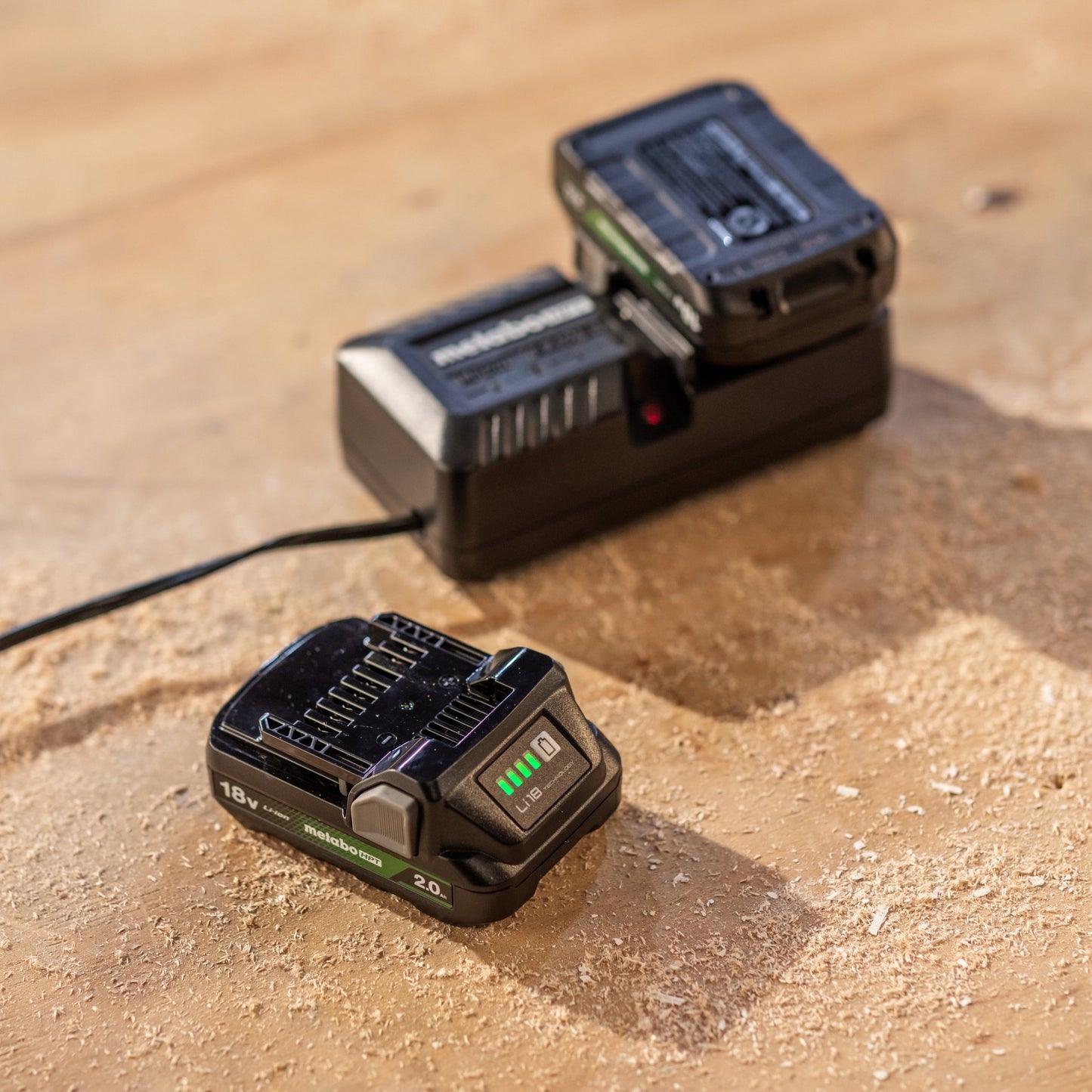 Metabo HPT UC18YKSLSM 18V Lithium Ion 2.0Ah Batteries w/Charge Indicators/Charge Kit - Fire Protection Parts