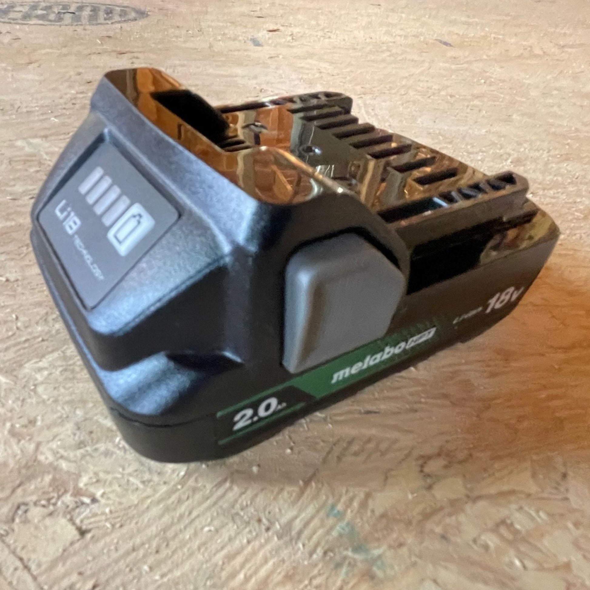 Metabo HPT UC18YKSLSM 18V Lithium Ion 2.0Ah Batteries w/Charge Indicators/Charge Kit - Fire Protection Parts