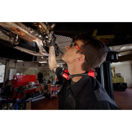 Milwaukee 2117 - 21 REDLITHIUM USB 400L Neck Light - Fire Protection Parts