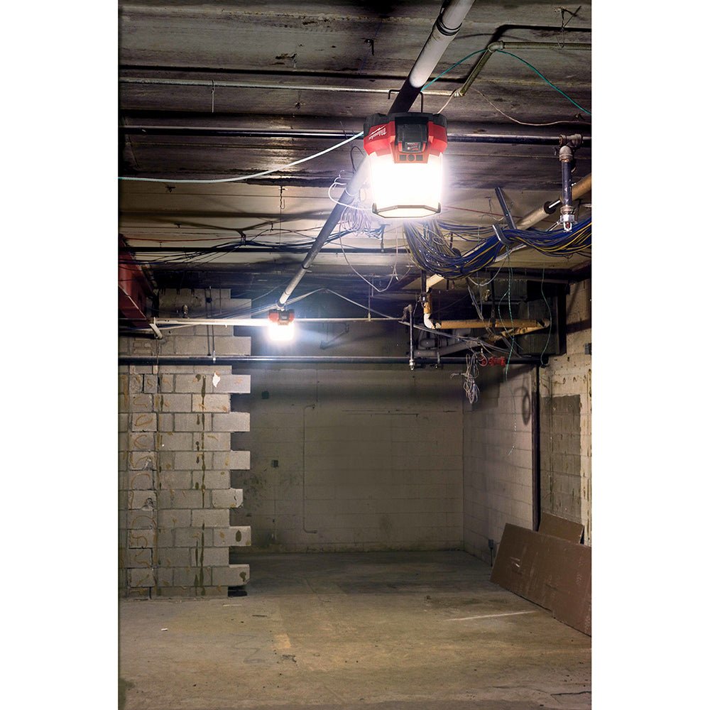 Milwaukee 2145 - 20 M18™ RADIUS™ LED Compact Site Light - Fire Protection Parts