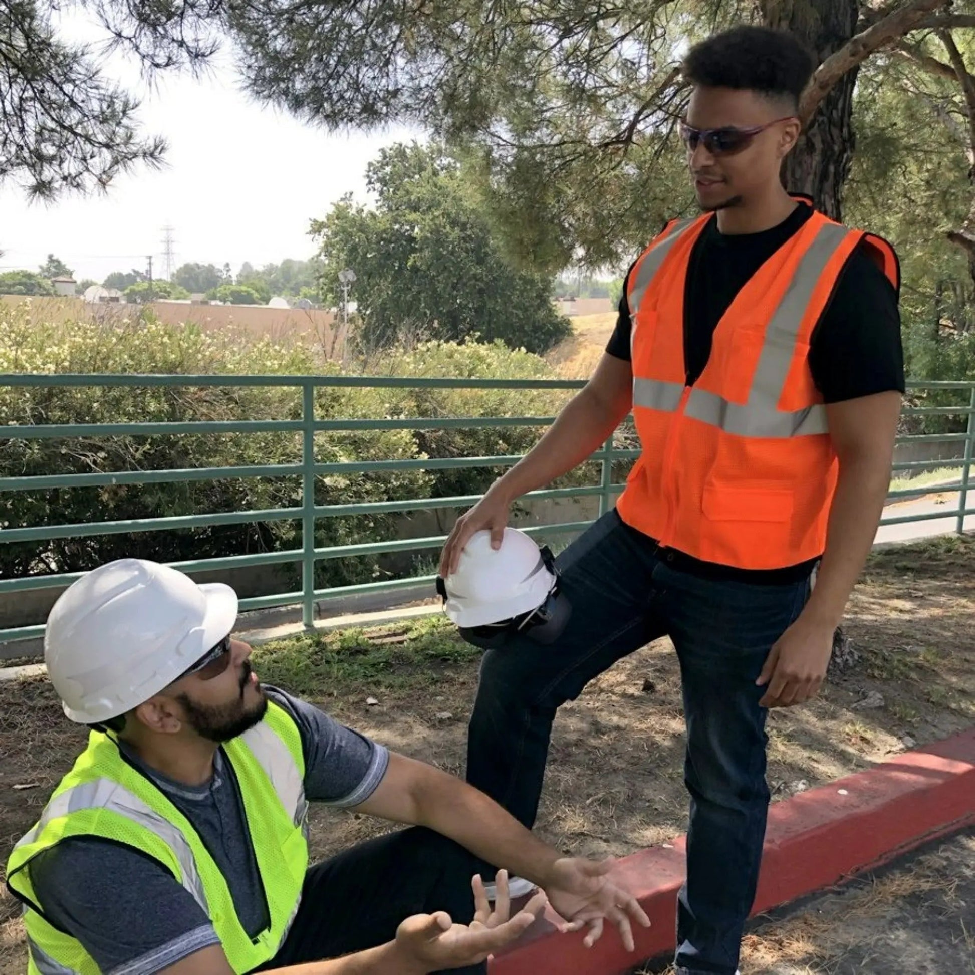 Safety Main 05EAMYZ Economy Vest, Class 2, All Mesh, Hi - Vis Yellow, Pack of 3 - Fire Protection Parts